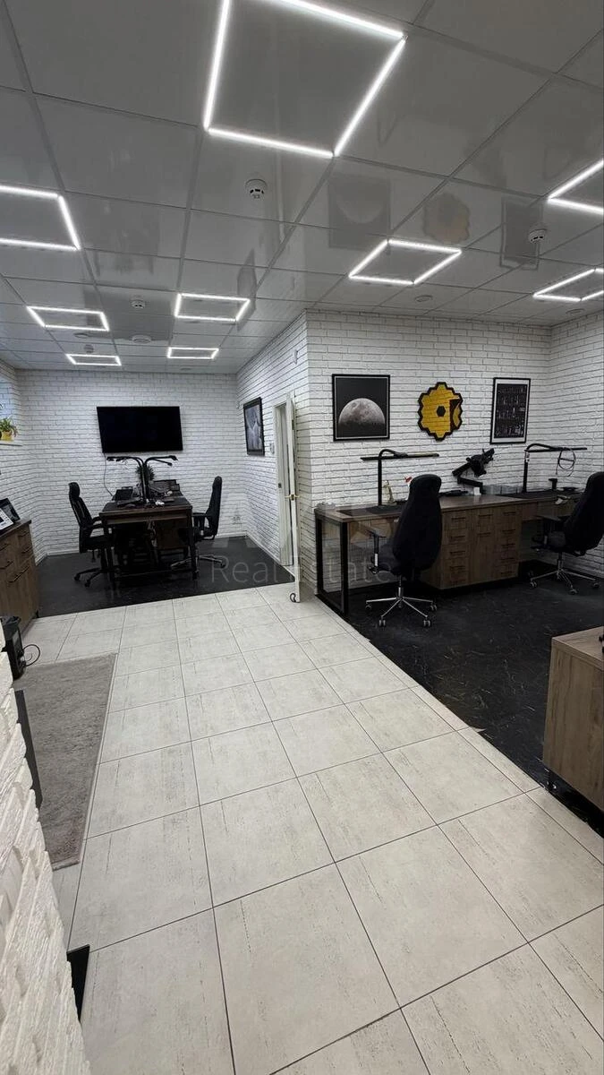 Офис ул. Соломии Крушельницкой 13, 60м27062311