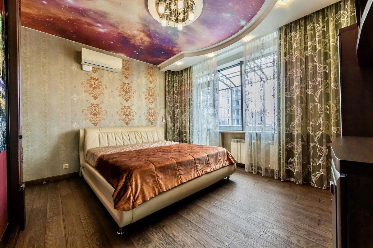 3k apartment nab. Dniprovs'ka 14703142