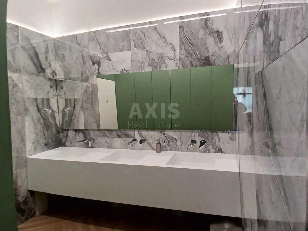 Office vul. Sichovyh Stril'civ 44А, 250m26723911