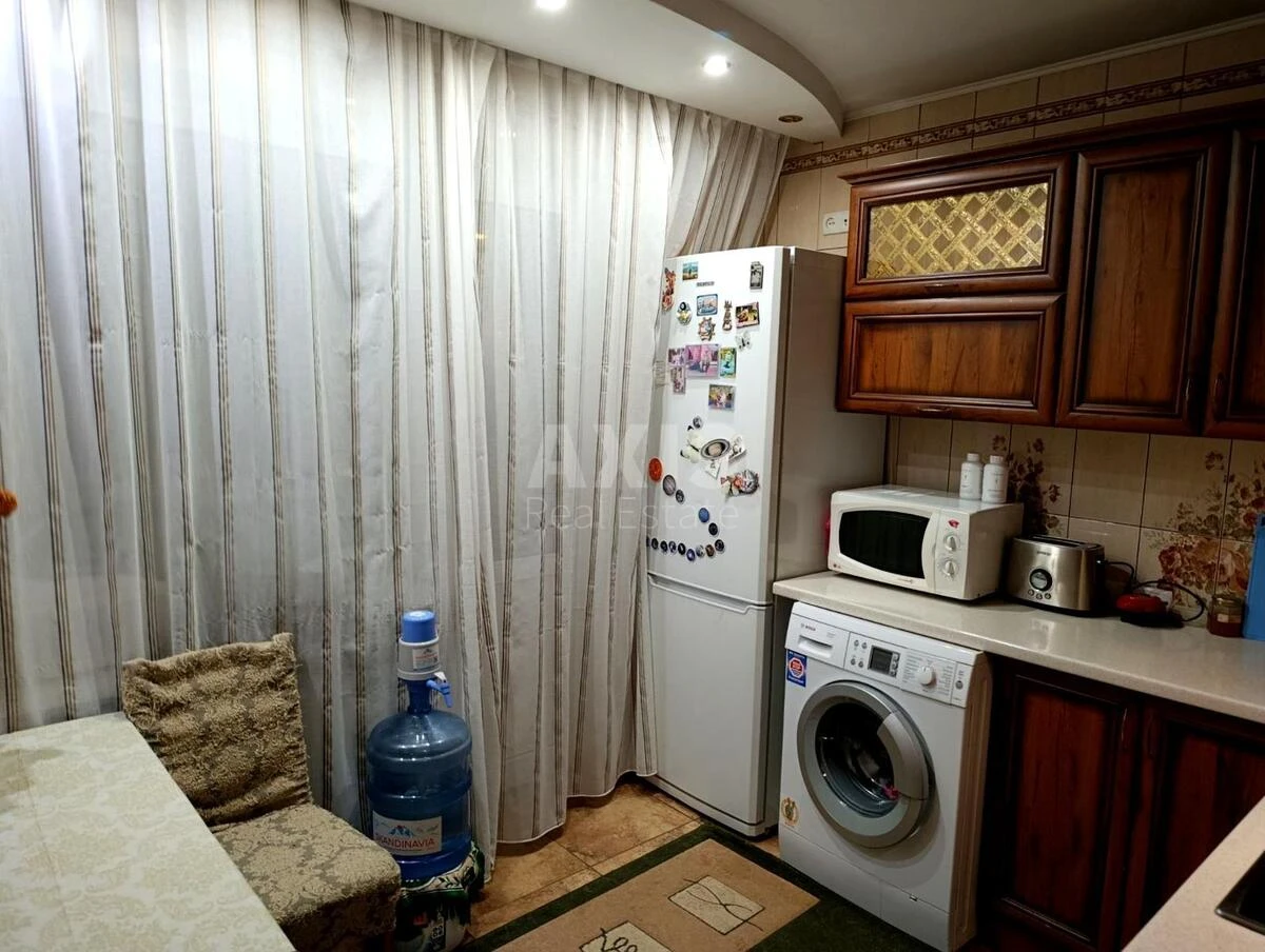 2к квартира ул. Булаховского Академика 42/43639200