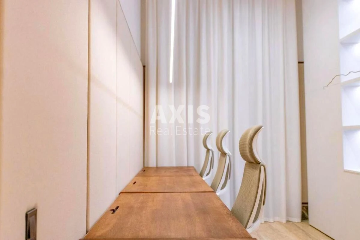 Office vul. Saksagans'kogo 58, 120m2593279