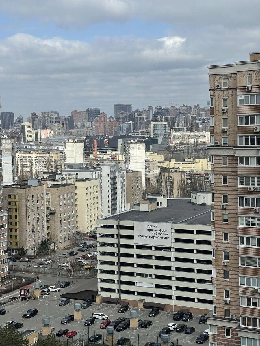 3k apartment vul. Golosii'vs'ka 136628522