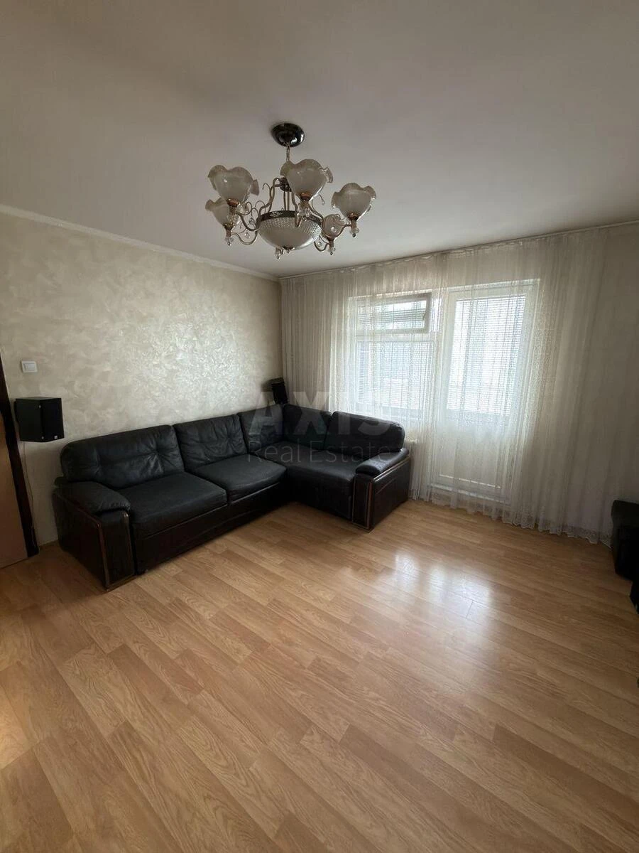 3k apartment vul. Puljuja Ivana 1708588