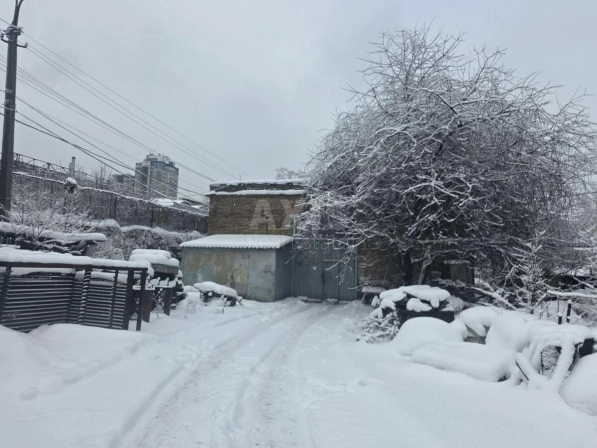 Объект сервиса ул. Телиги Елены 2, 336м2651250