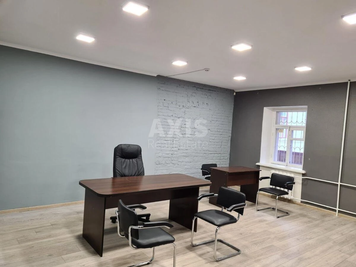 Office vul. Skovorody Grygorija 5А, 50m262372