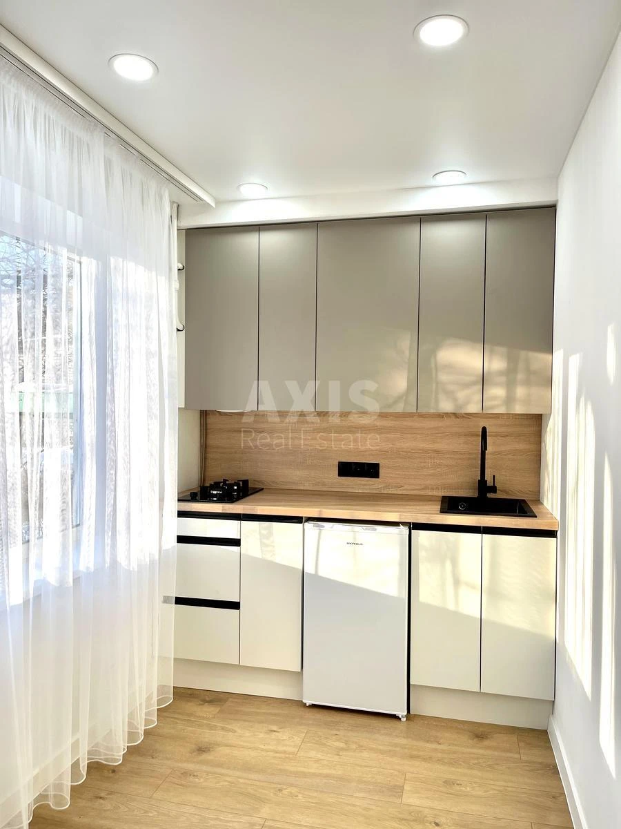 1k apartment vul. Bratyslavs'ka 18Б664582