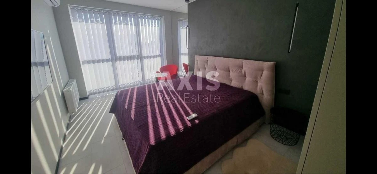 3k apartment vul. Lypkivs'kogo Vasylja Mytropolyta 16Г391824