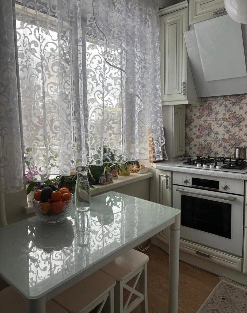 3к квартира ул. Васильковская 2А636040