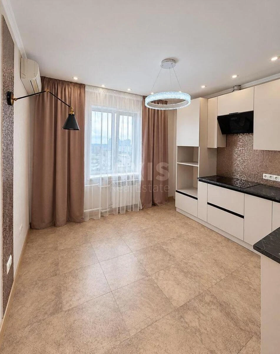 2k apartment vul. Vyshnjakivs'ka 13Б718130