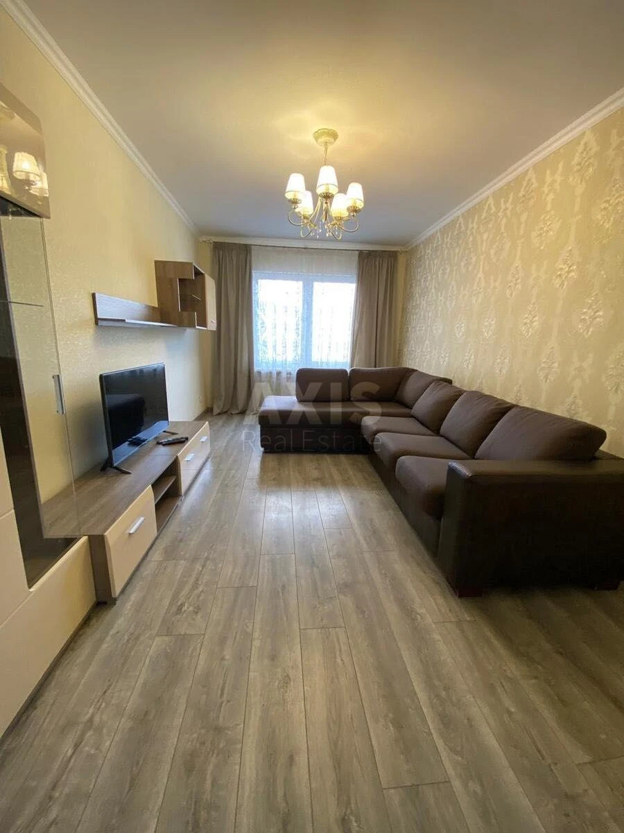 3k apartment vul. Myhajla Maksymovycha 9В669480