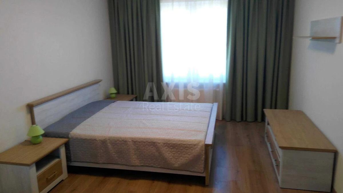1k apartment pr-t Nauky 606705311