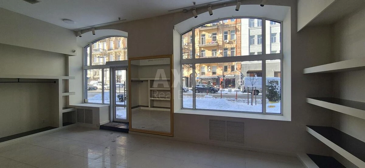 Office vul. Rustaveli Shota 21, 122m2666641