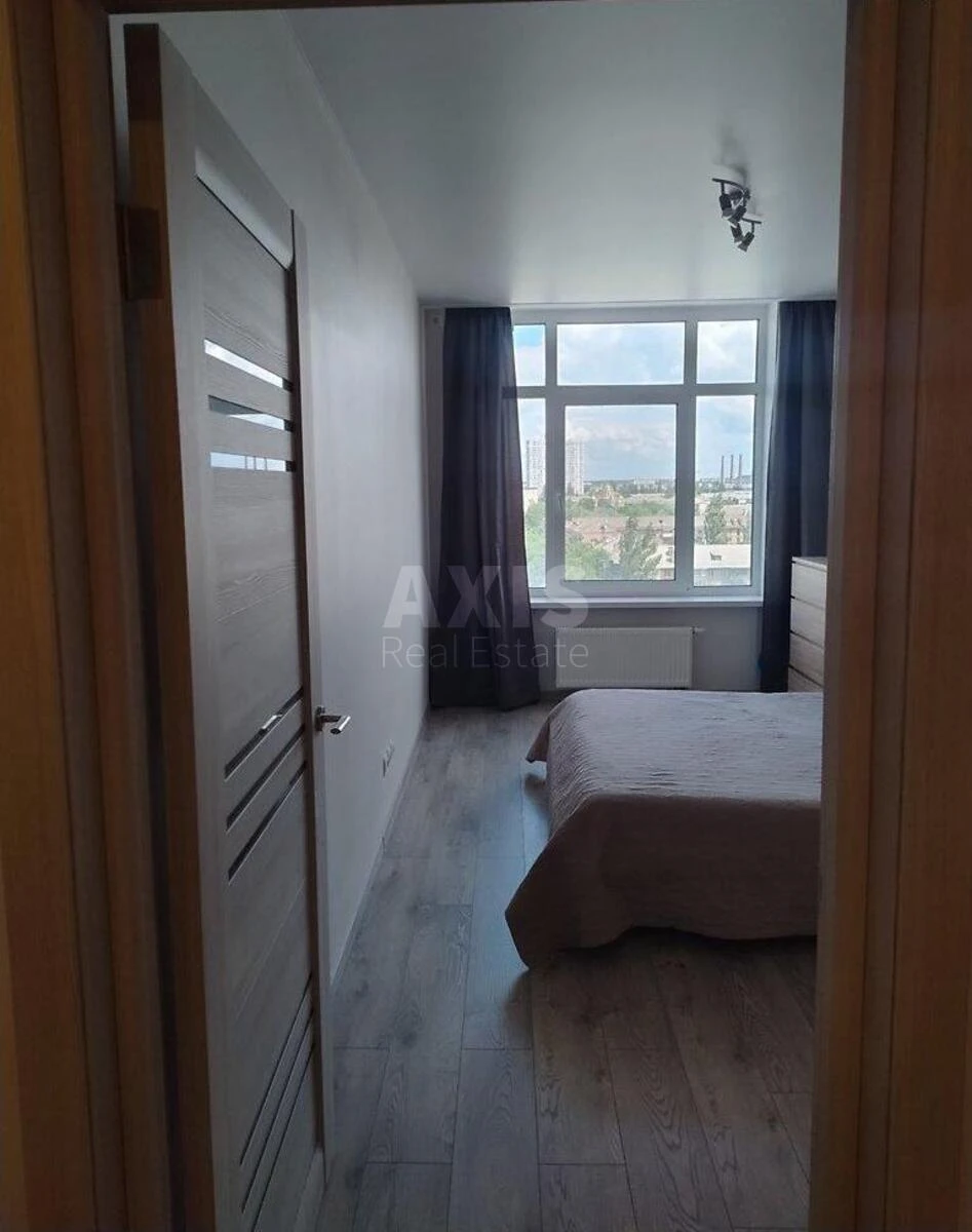 1k apartment vul. Sverstjuka Jevgena 6Е695457