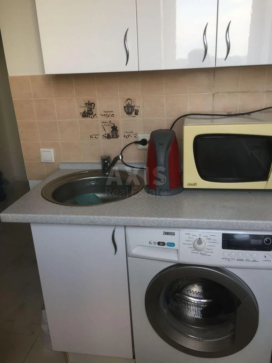 1k apartment vul. Lysjans'ka 9