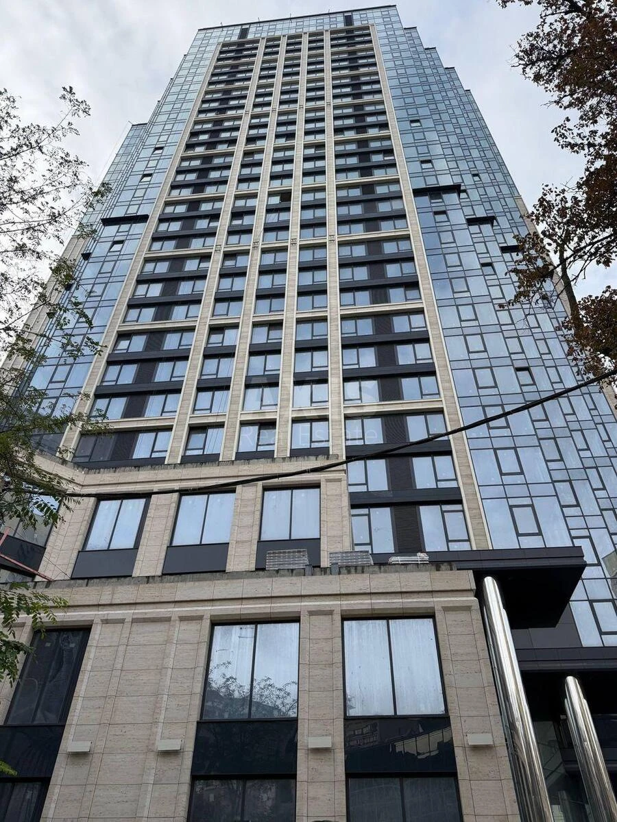 Объект торговли ул. Антоновича 136, 1630м2712033