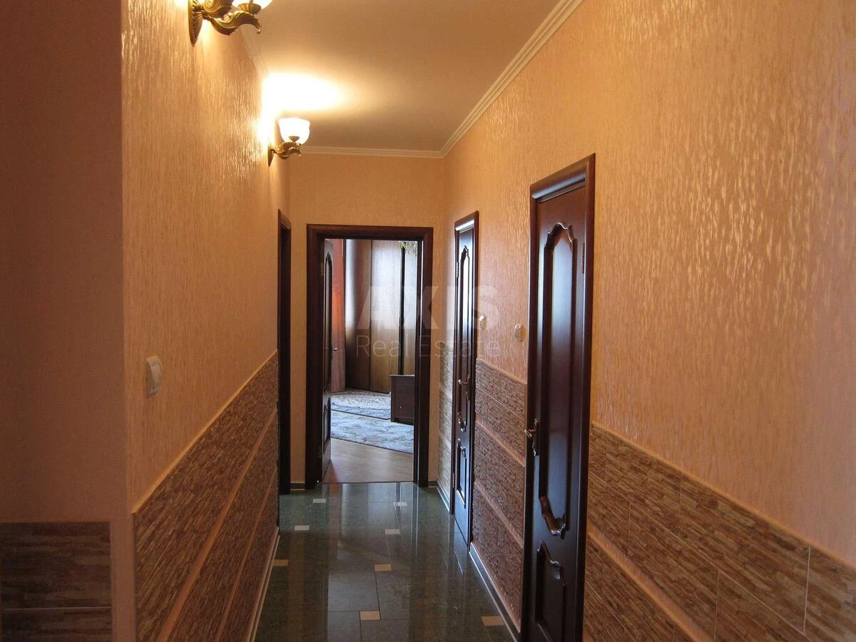 3к квартира ул. Княжий Затон 216975010