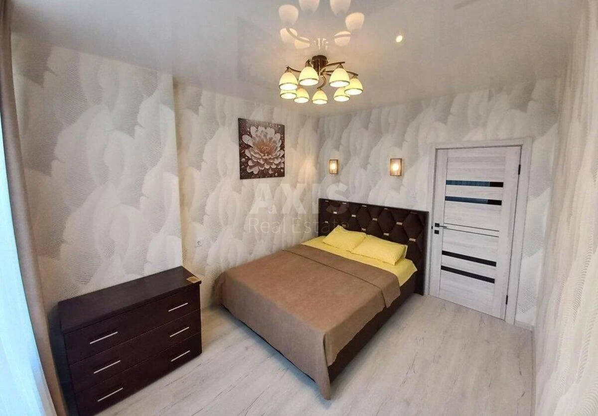 2к квартира ул. Братьев Чибинеевых 8Г702709