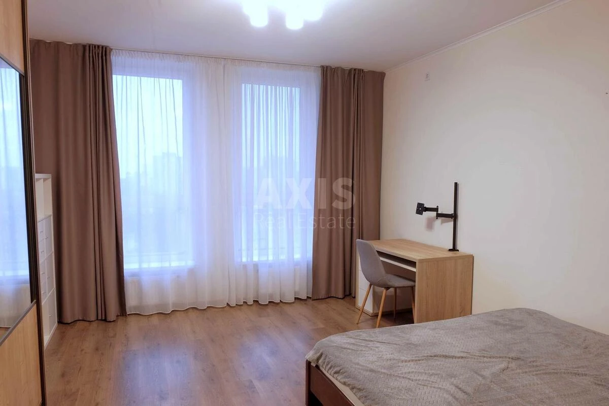 1к квартира пр-т Берестейский 67655102