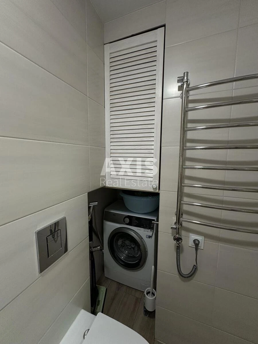 2к квартира Олега Мудрака ул. 416306115