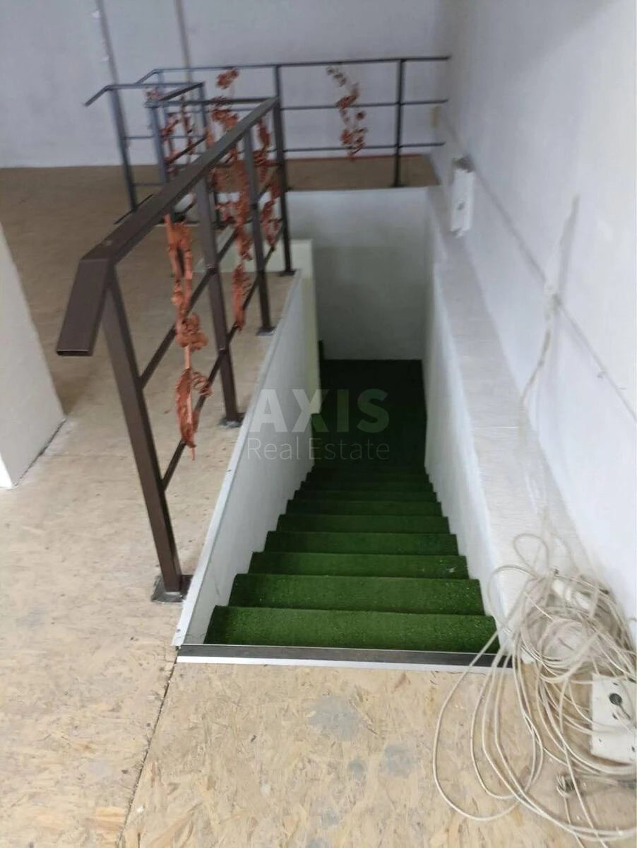 Trade object vul. Shhusjeva 36, 370m2686765