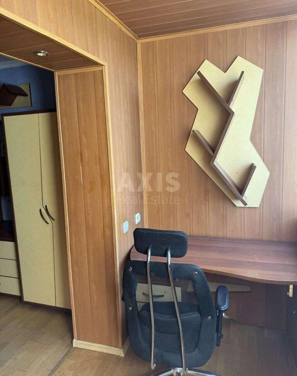 4k apartment vul. Kashtanova 10691237