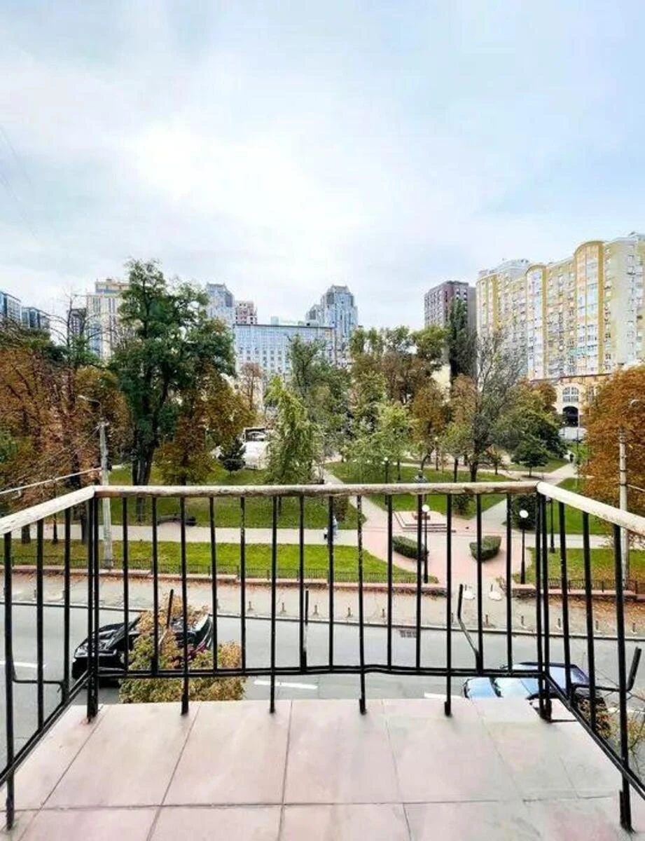 2k apartment vul. Fedorova Ivana 10675201