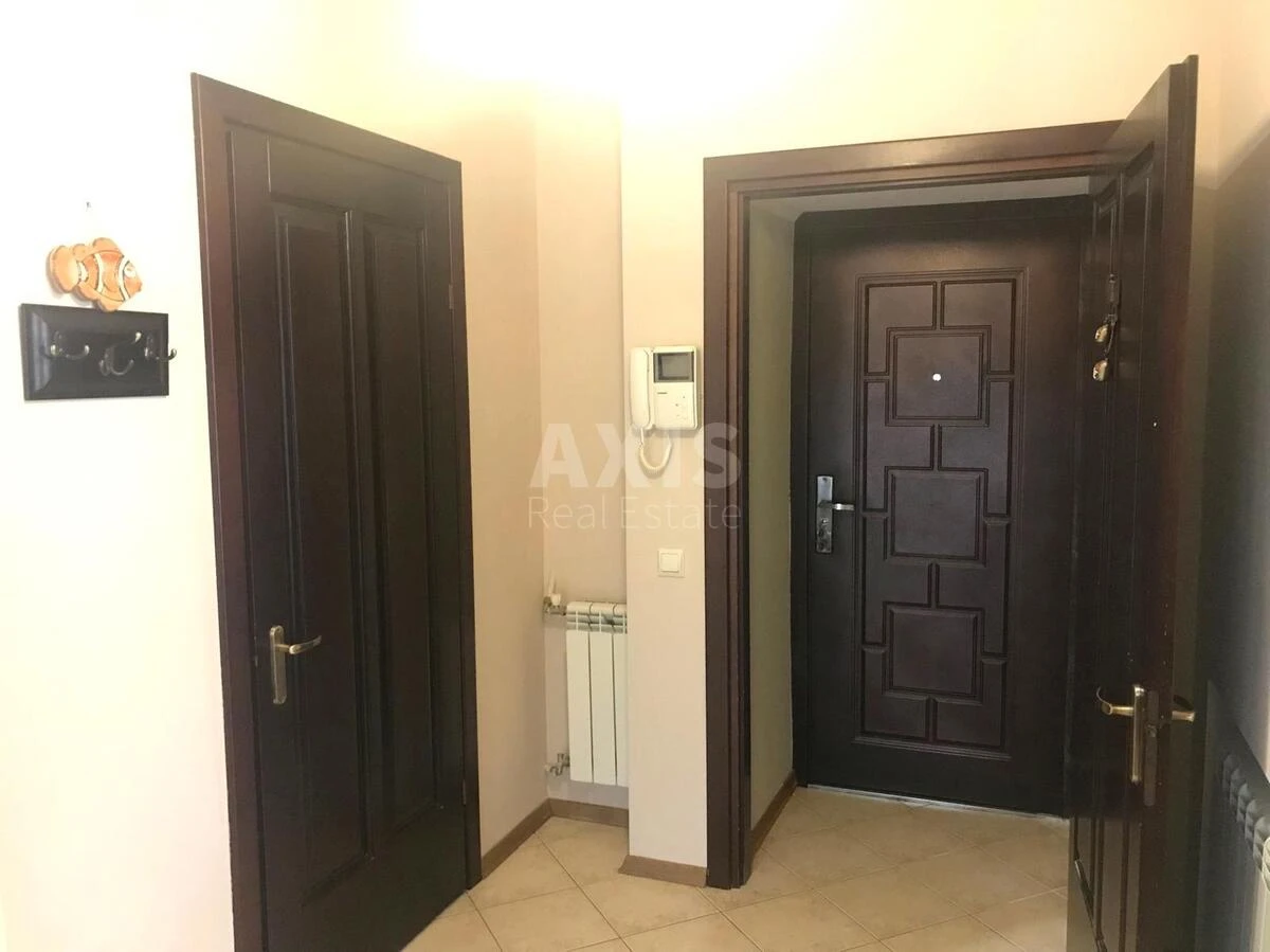 House vul. Bogatyrs'ka, 438m2, Kyiv city704255