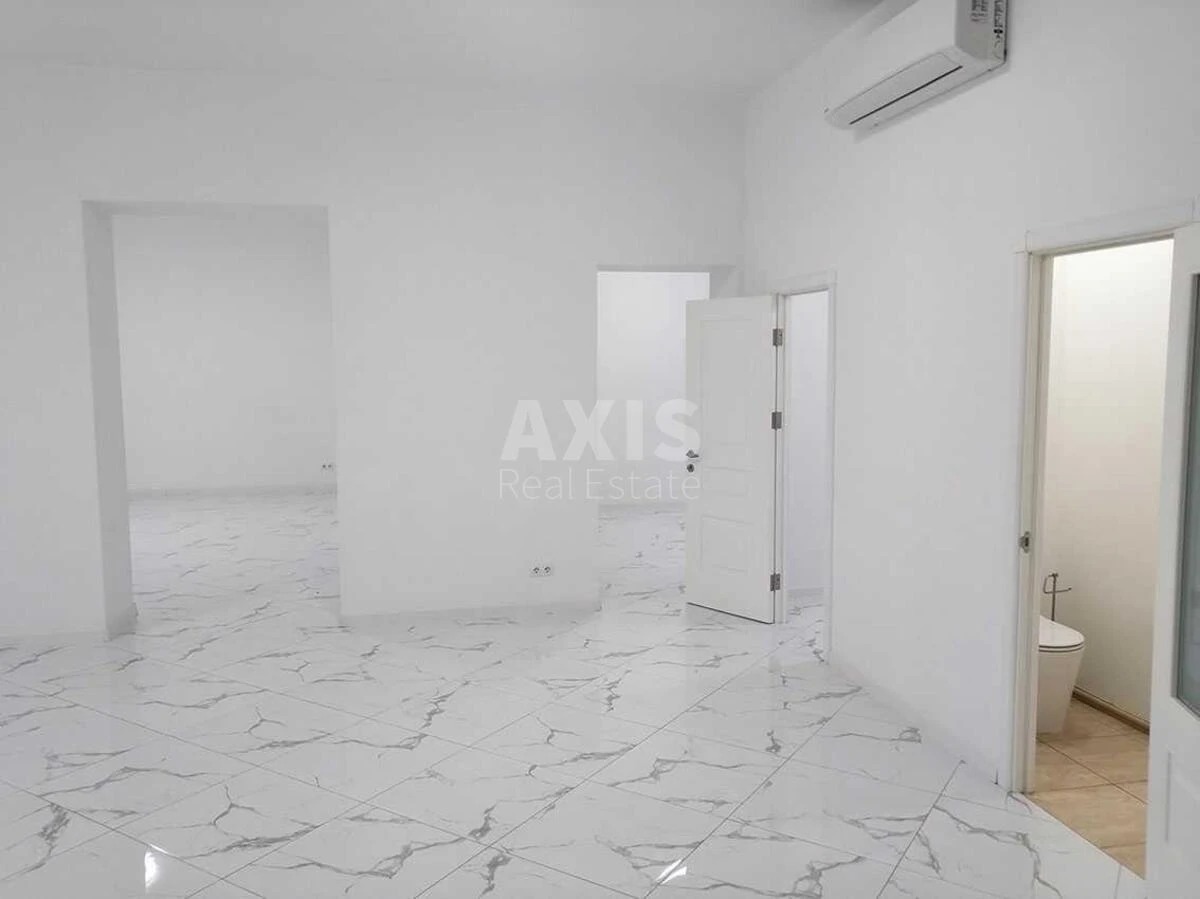 3k apartment vul. Shovkovychna 10640370