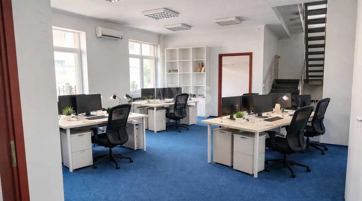 Office vul. Lyps'ka 19/7, 158m270516