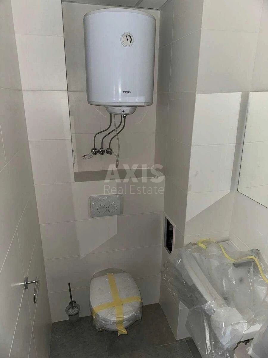 Объект торговли ул. Здолбуновская 13, 107м2674025