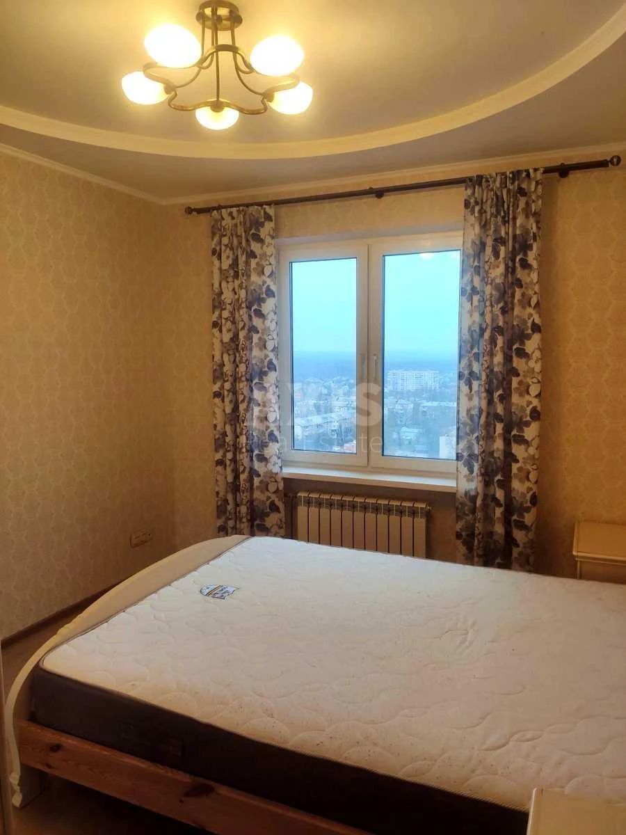 3k apartment vul. Mezhova 23Б7054510