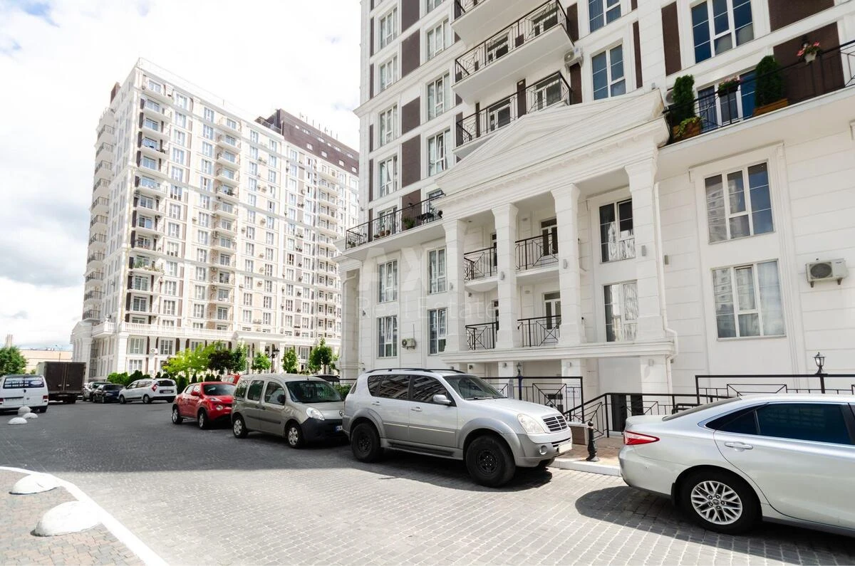 Office vul. Myhajla Maksymovycha 24, 130m26988314