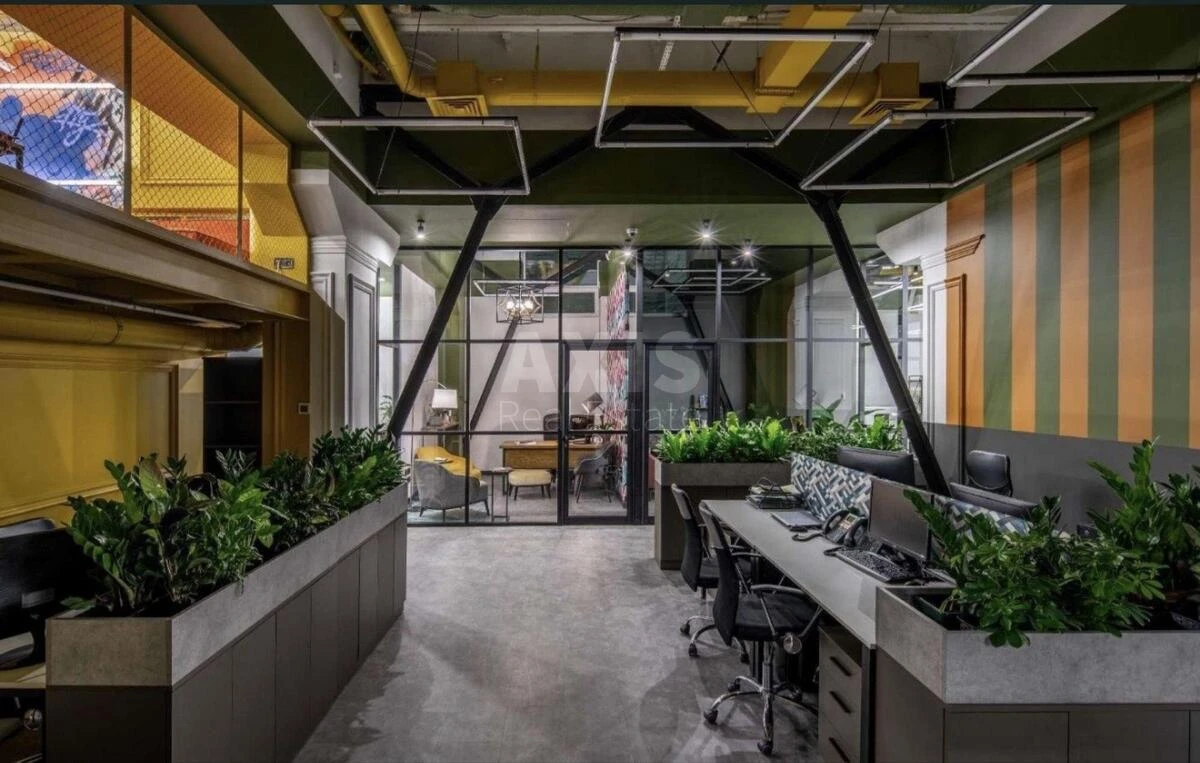 Office prov. Ohtyrs'kyj 7, 814m2647751