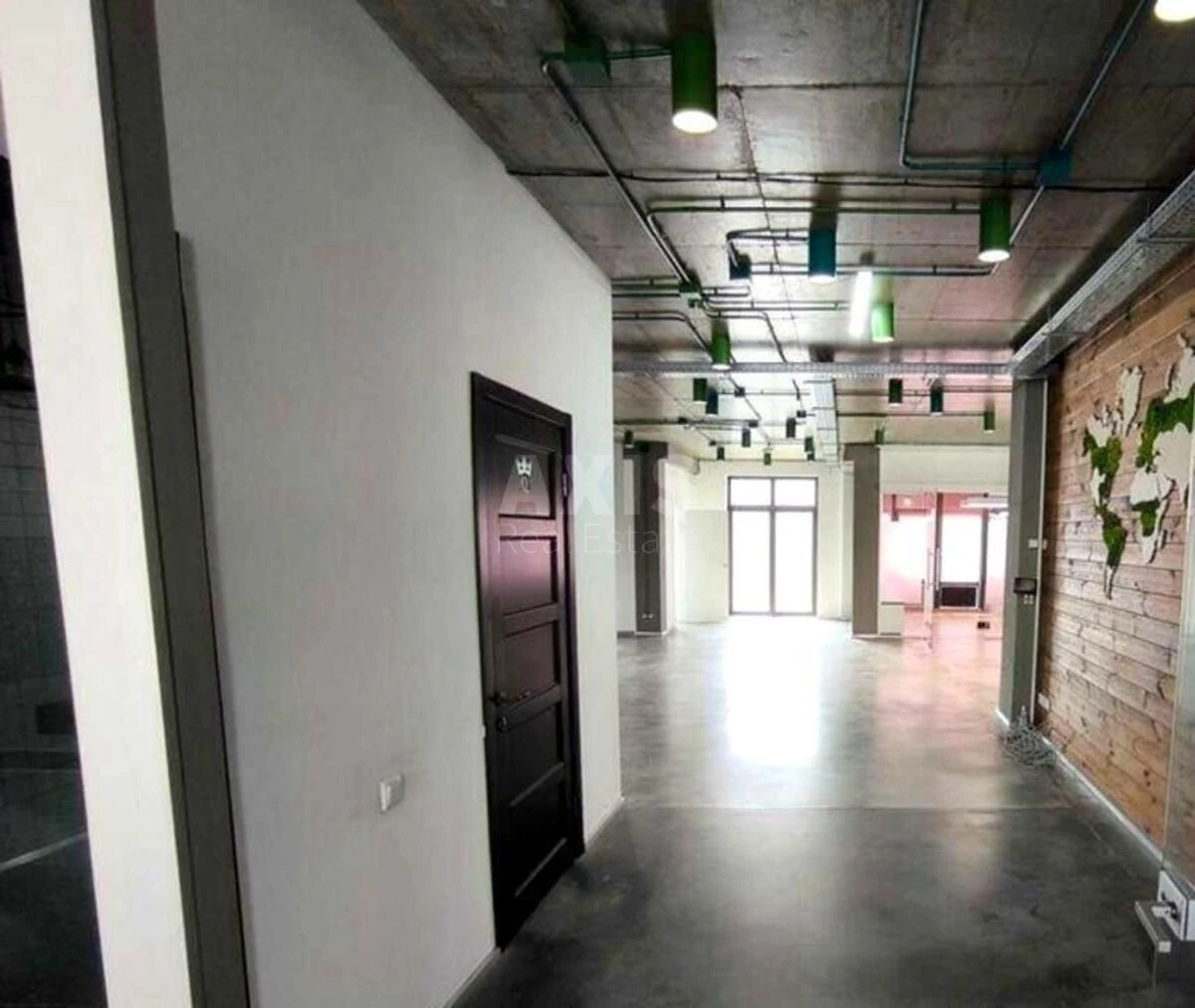 Office vul. Knyaziv Ostrozkykh 8, 330m2665052