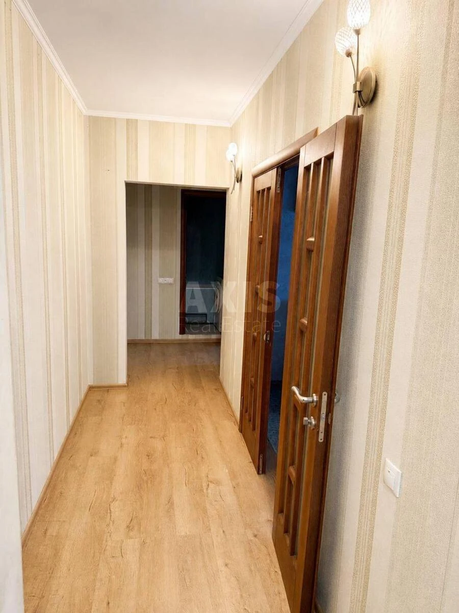 3к квартира ул. Княжий Затон 12696374