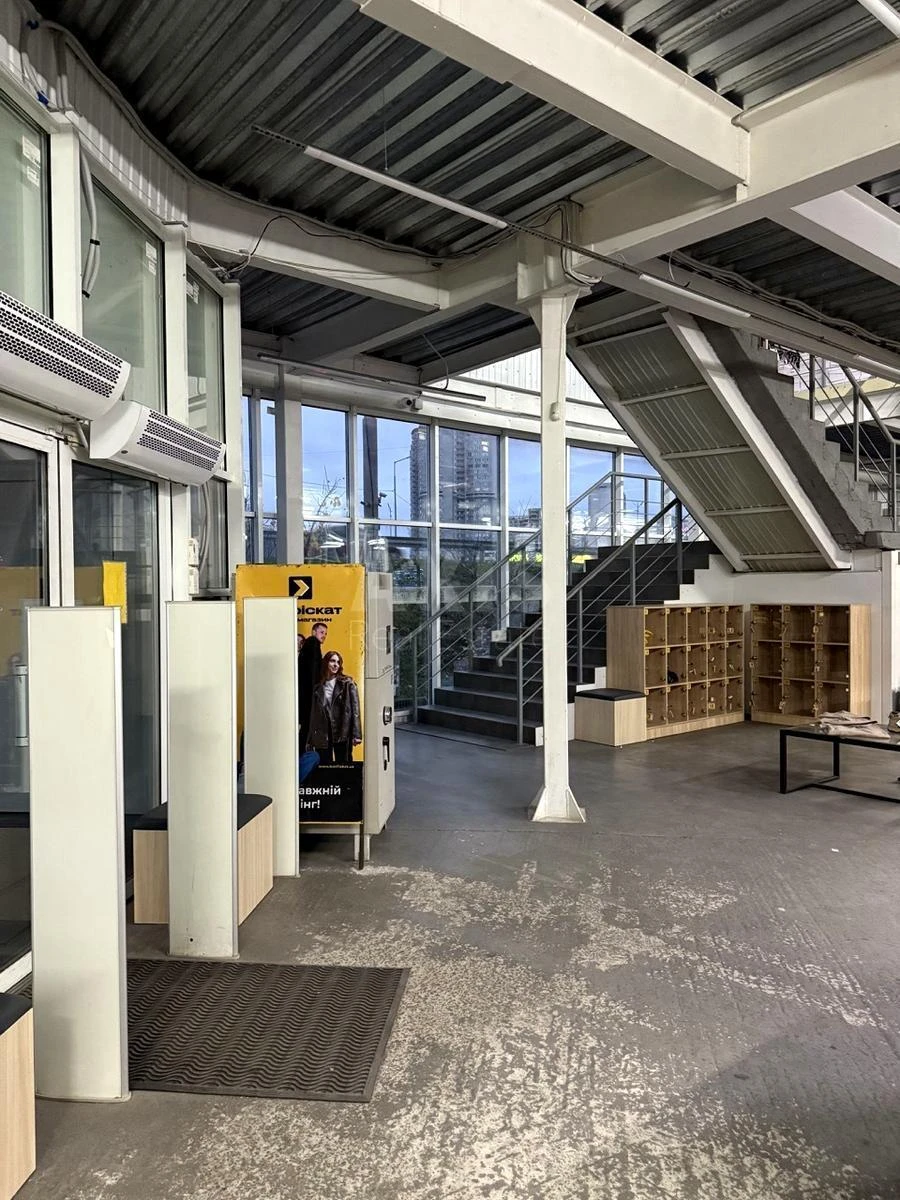 Trade object pr-t Grygorenka Petra 32Д, 800m2665753