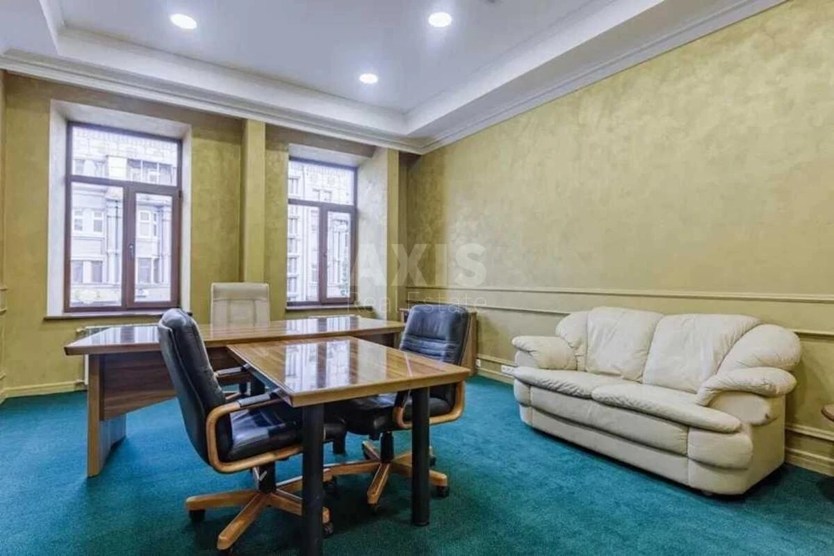 Объект торговли ул. Петлюры Симона 14, 1795м2652091