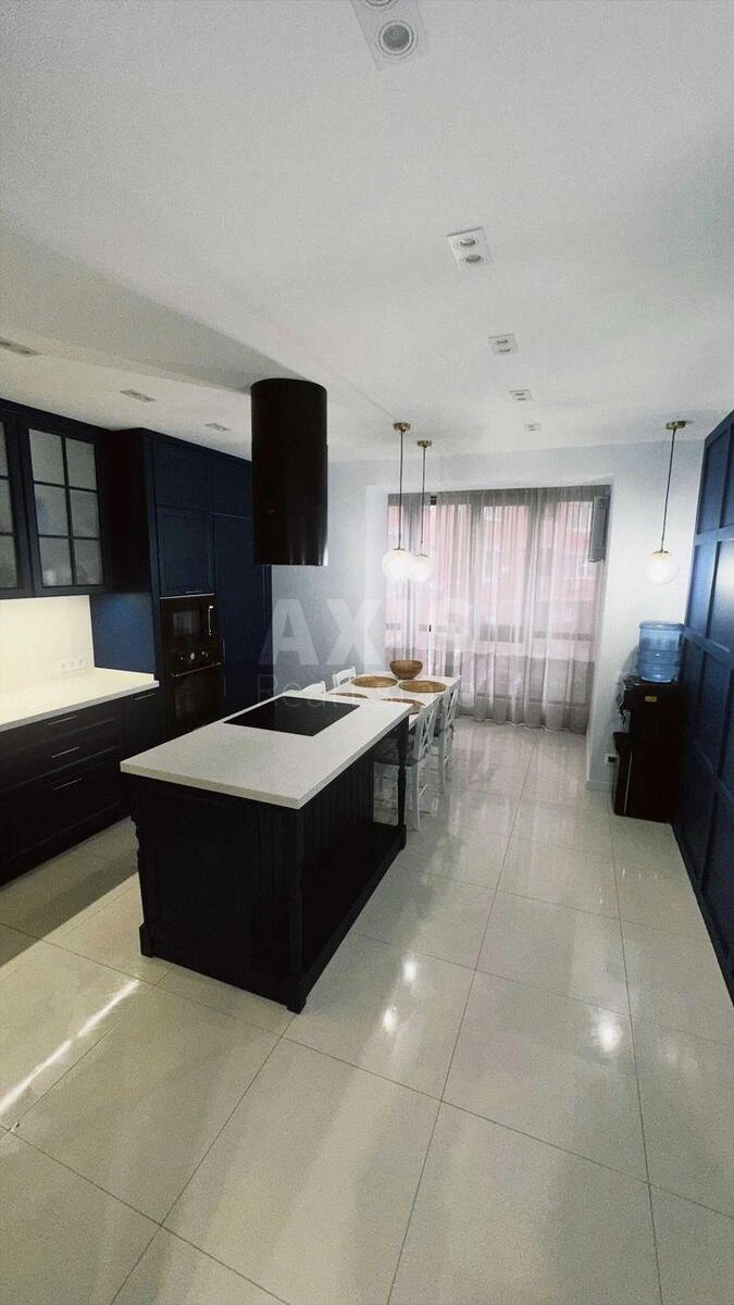 3k apartment vul. Ahmatovoi' Anny 13Д62797