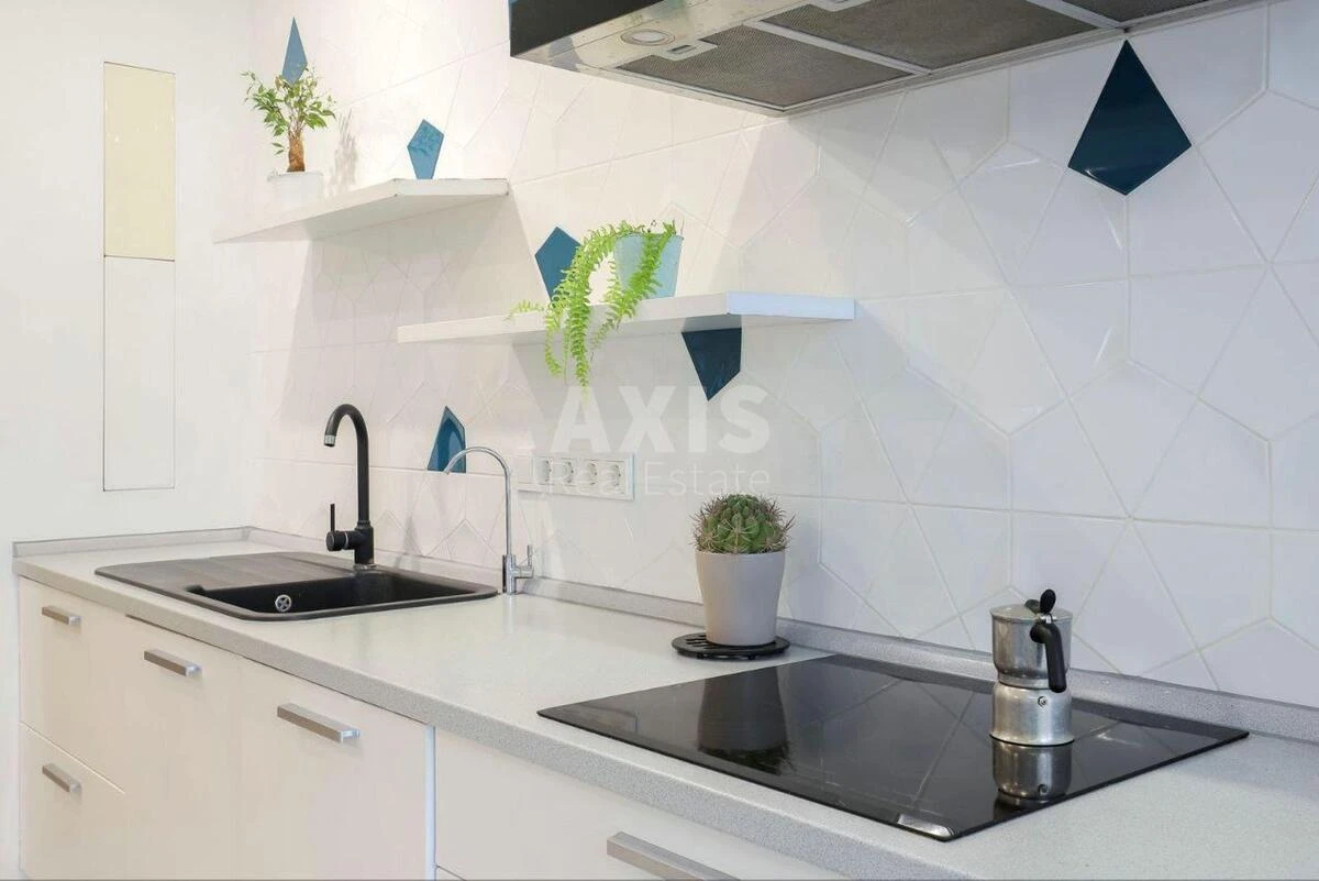 3k apartment vul. Metrologichna 109А628170