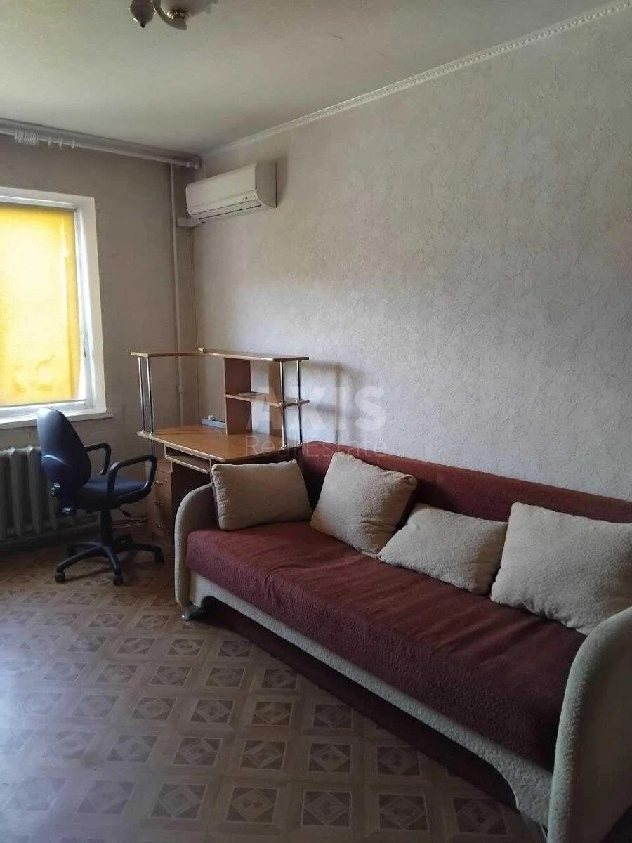 1k apartment vul. Pivnichna 12685543