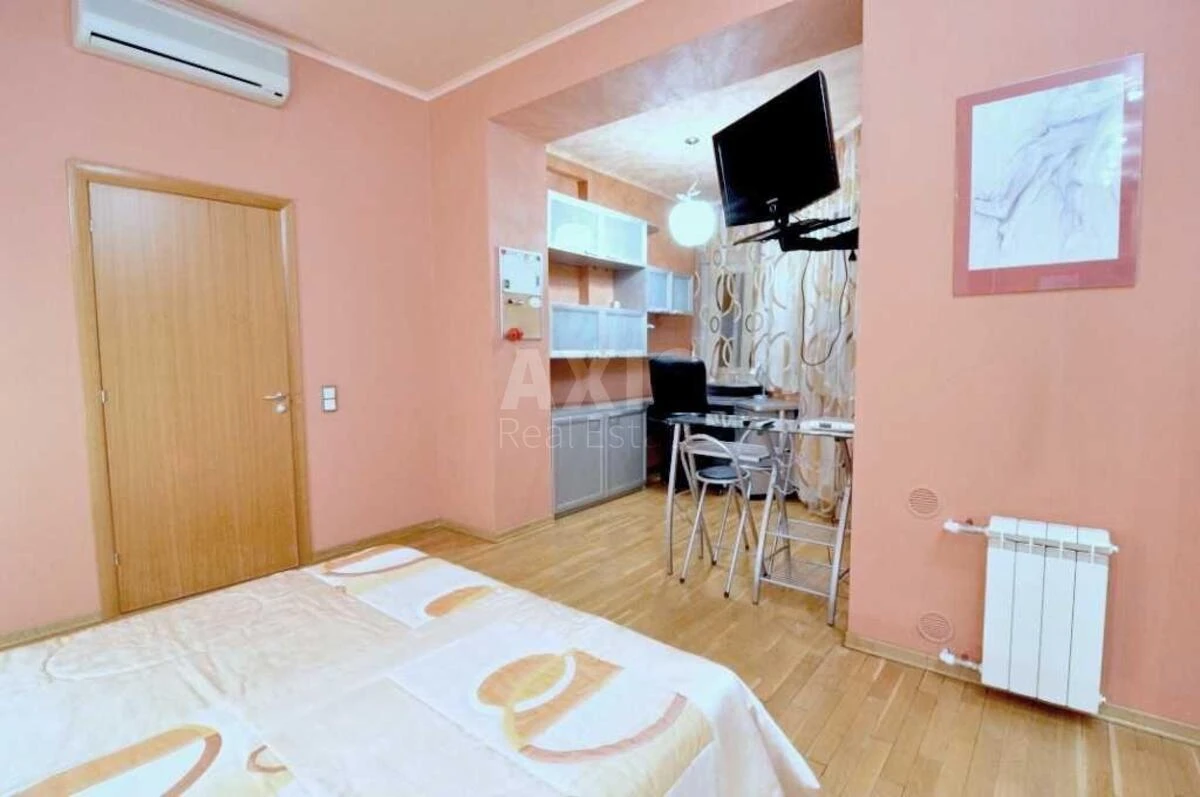 3k apartment vul. Dmytrivs'ka 13670677