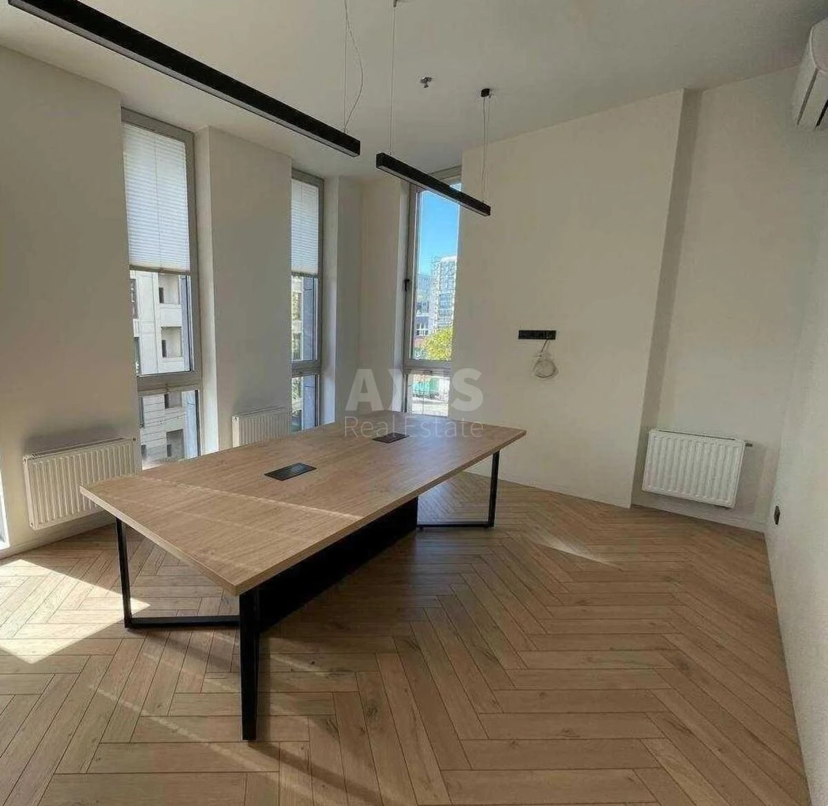 Офис ул. Антоновича 44, 105м270634