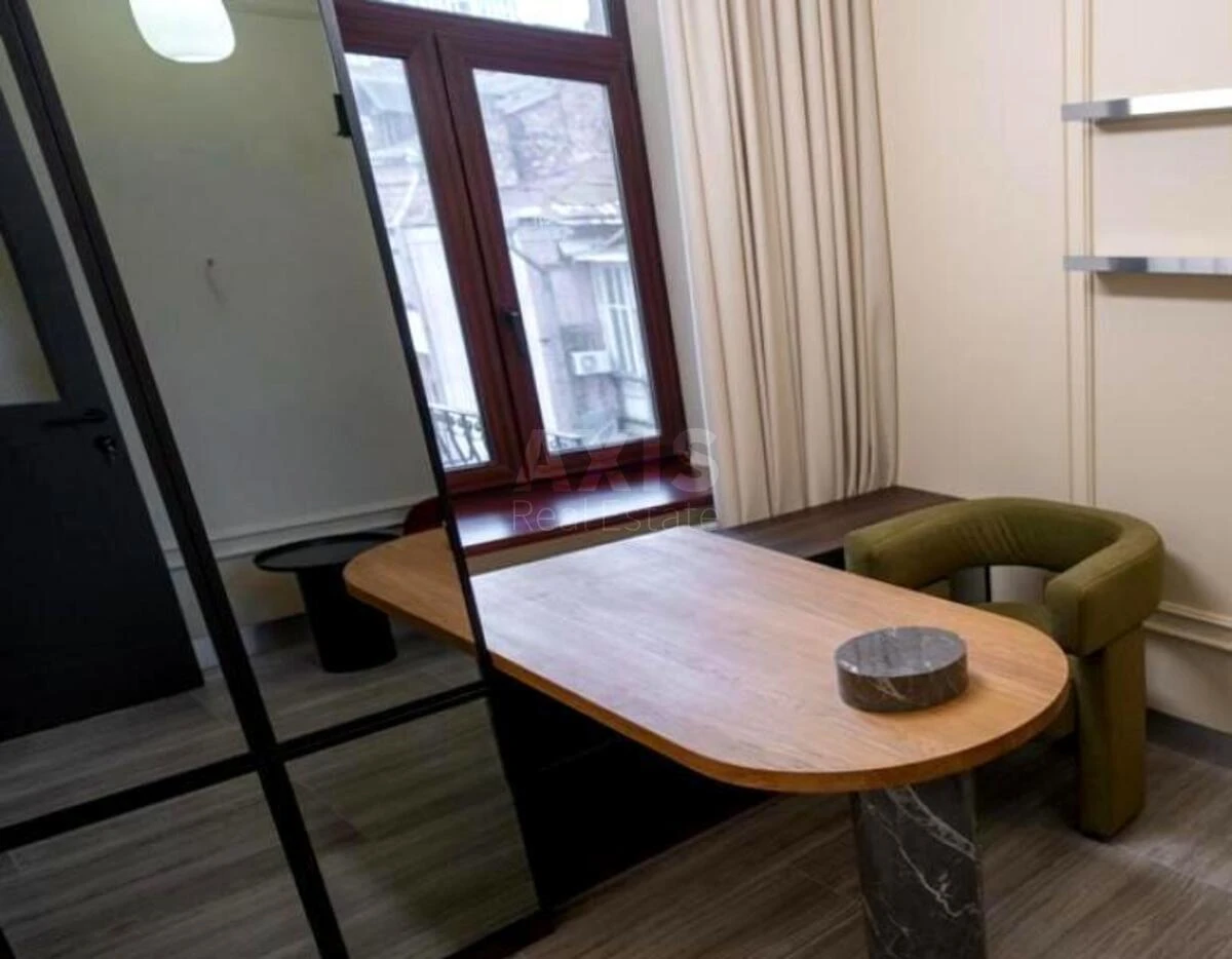 Office vul. Antonovycha 3, 125m265925