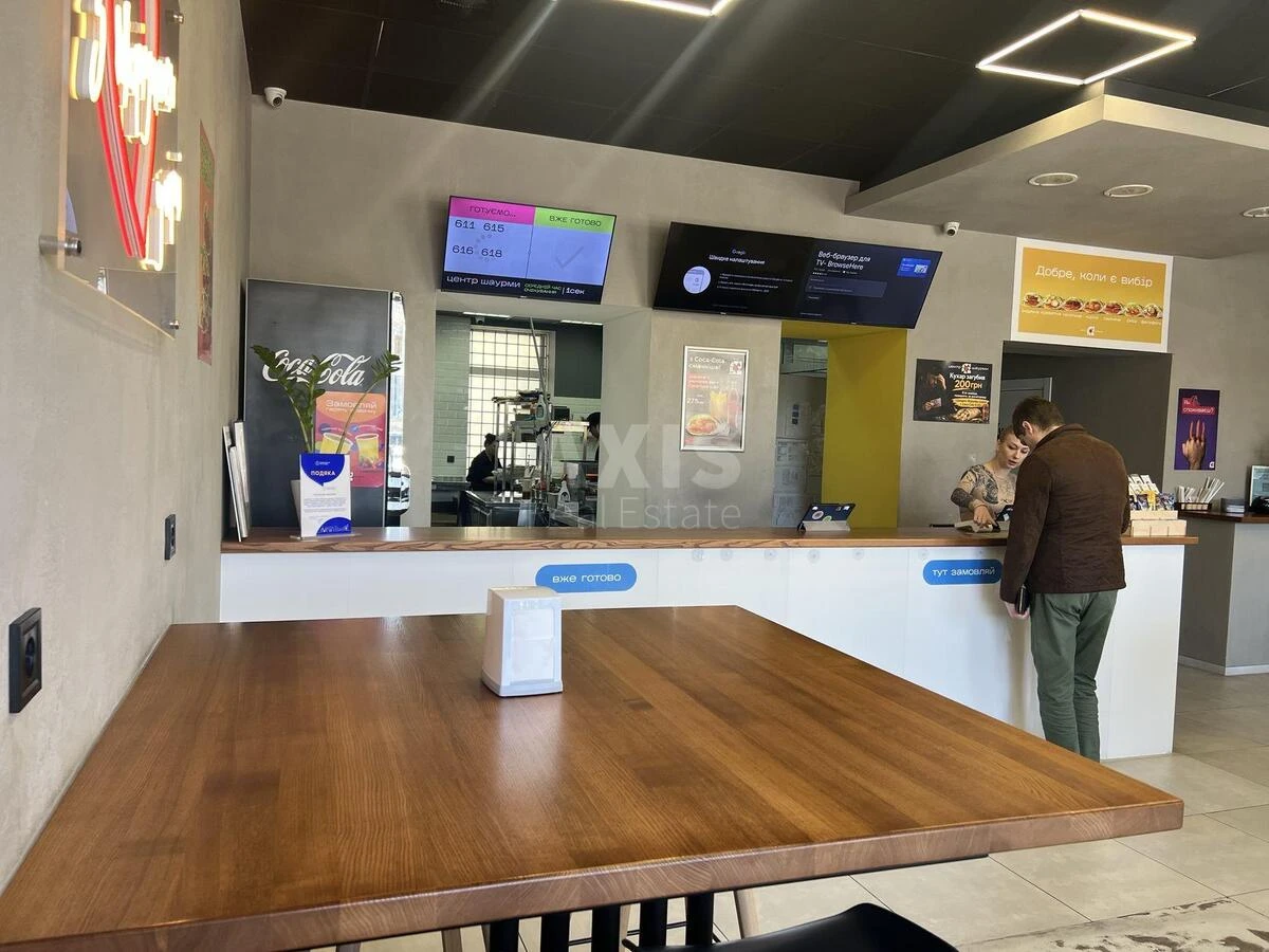 Trade object vul. Velyka Vasyl'kivs'ka 66, 100m2675312