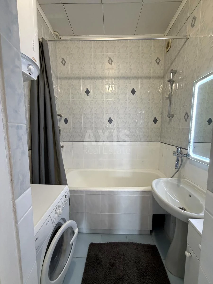 2k apartment vul. Polovec'ka 25/276890910