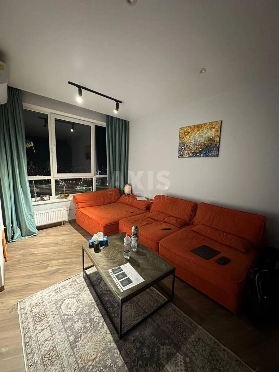 1k apartment vul. Zarichna 1А673921