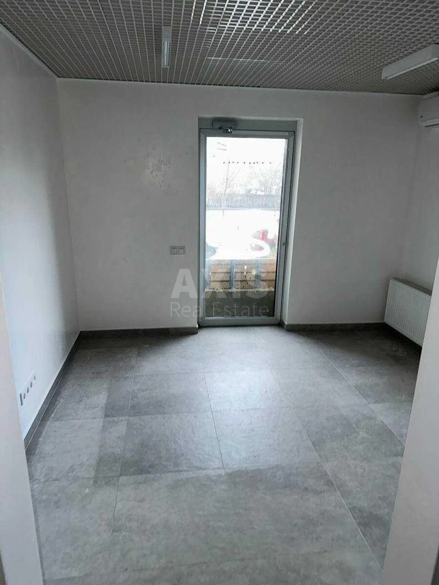 Trade object vul. Zdolbunivs'ka 13, 107m2674022