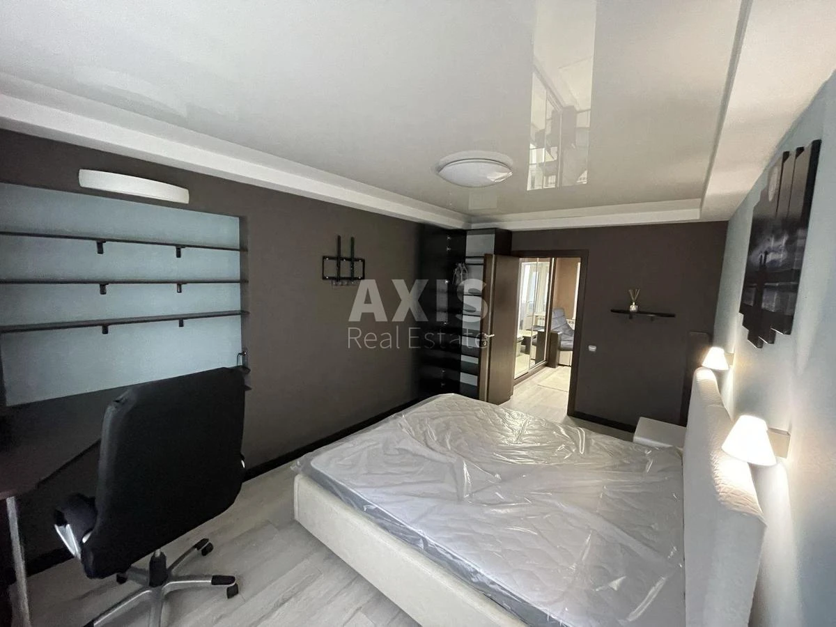 2k apartment bul. Verhovnoi' Rady 26440816