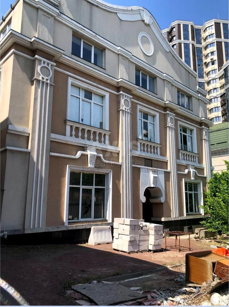 Trade object vul. Zolotonis'ka 23А, 3941m2614400