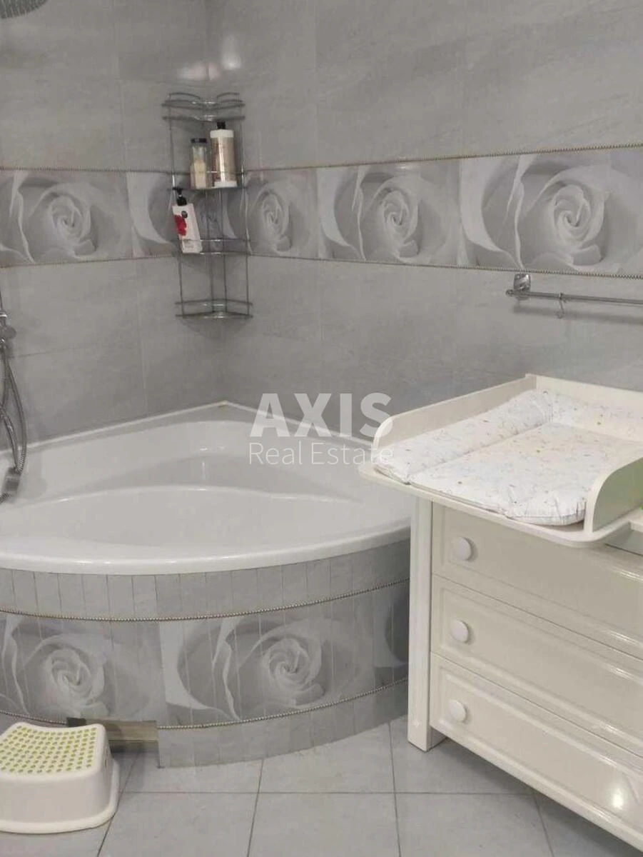 3k apartment pr-t Lobanovs'kogo шість А468929